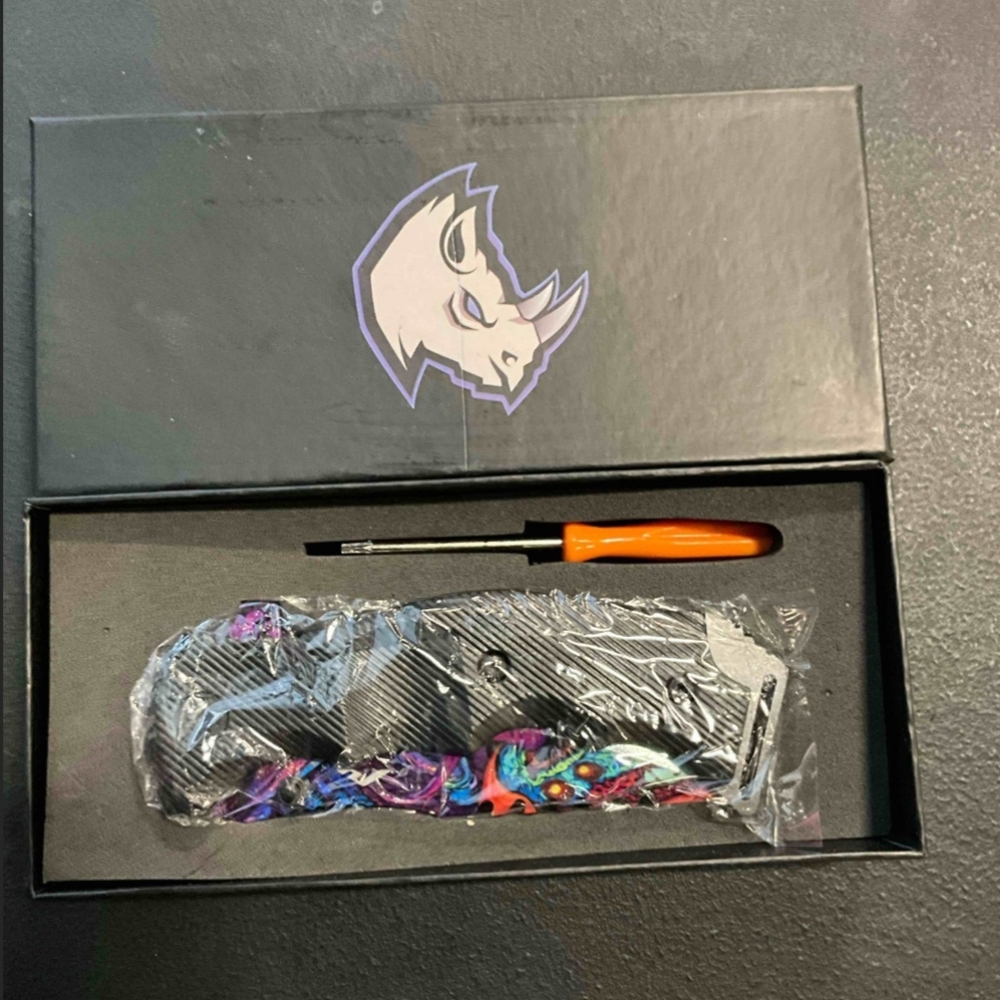 RhinGo HYPER BEAST X HUNTSMAN KNIFE